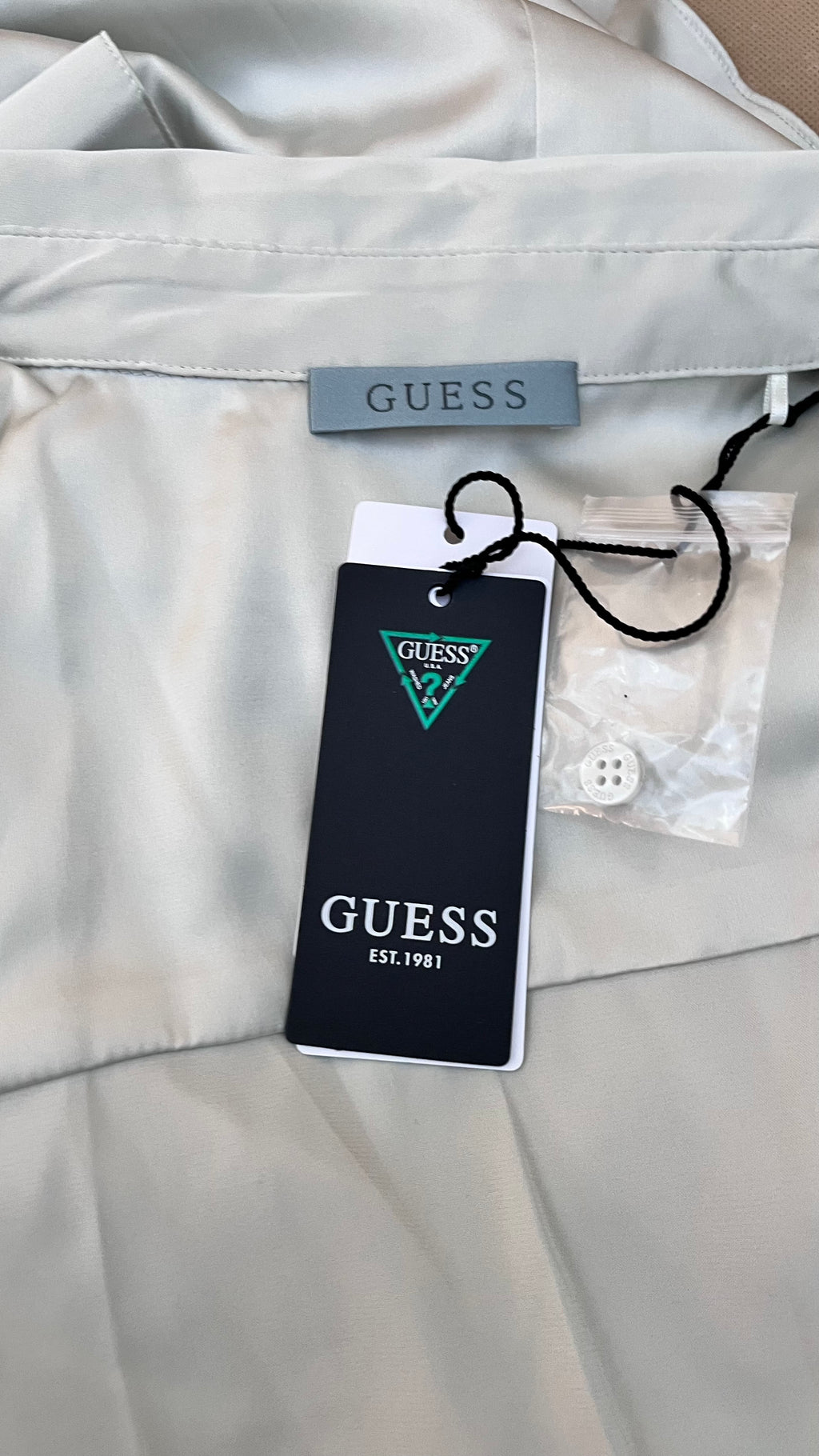 Sukienka Guess