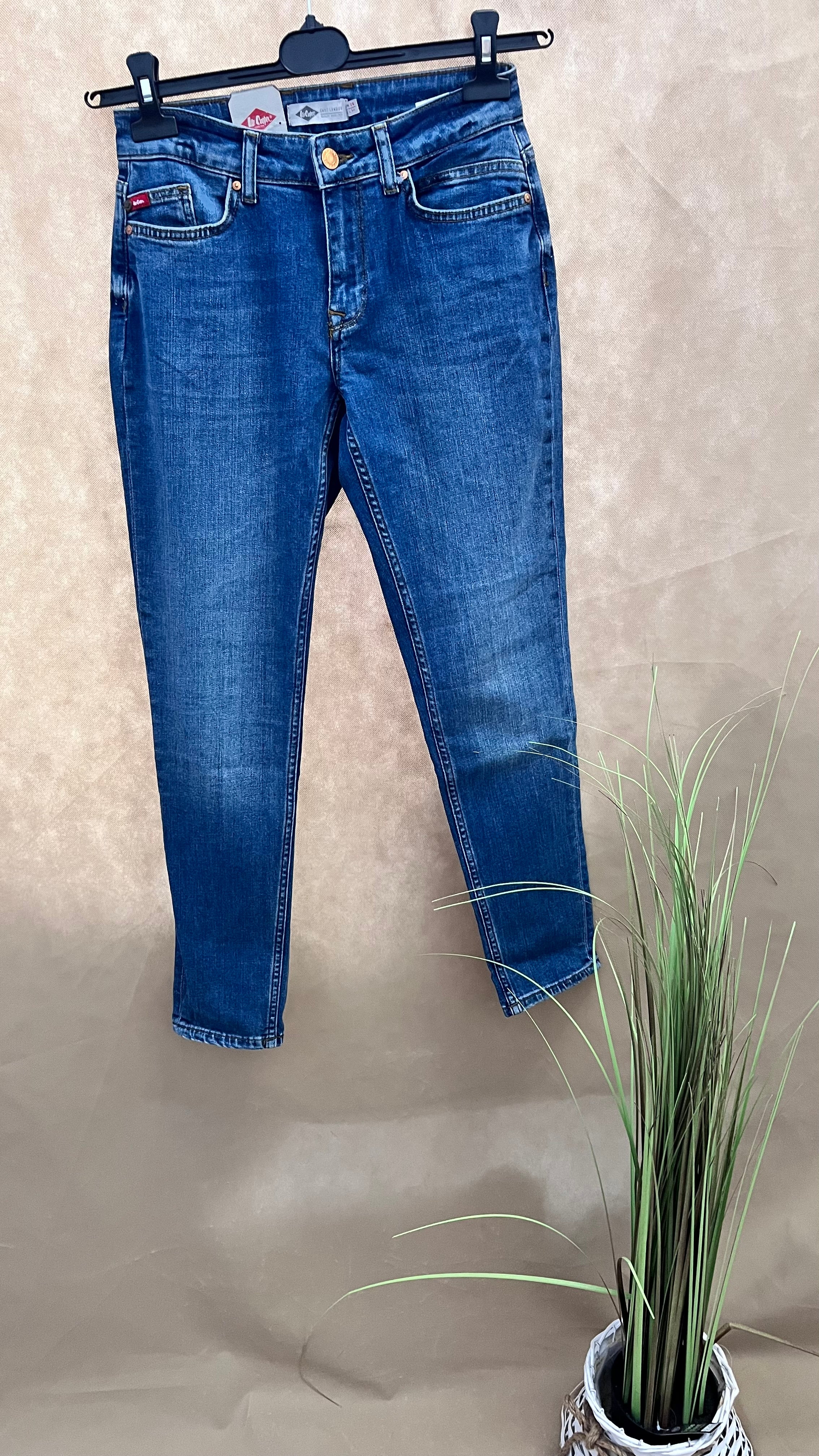 Jeansy niebieskie Lee Cooper