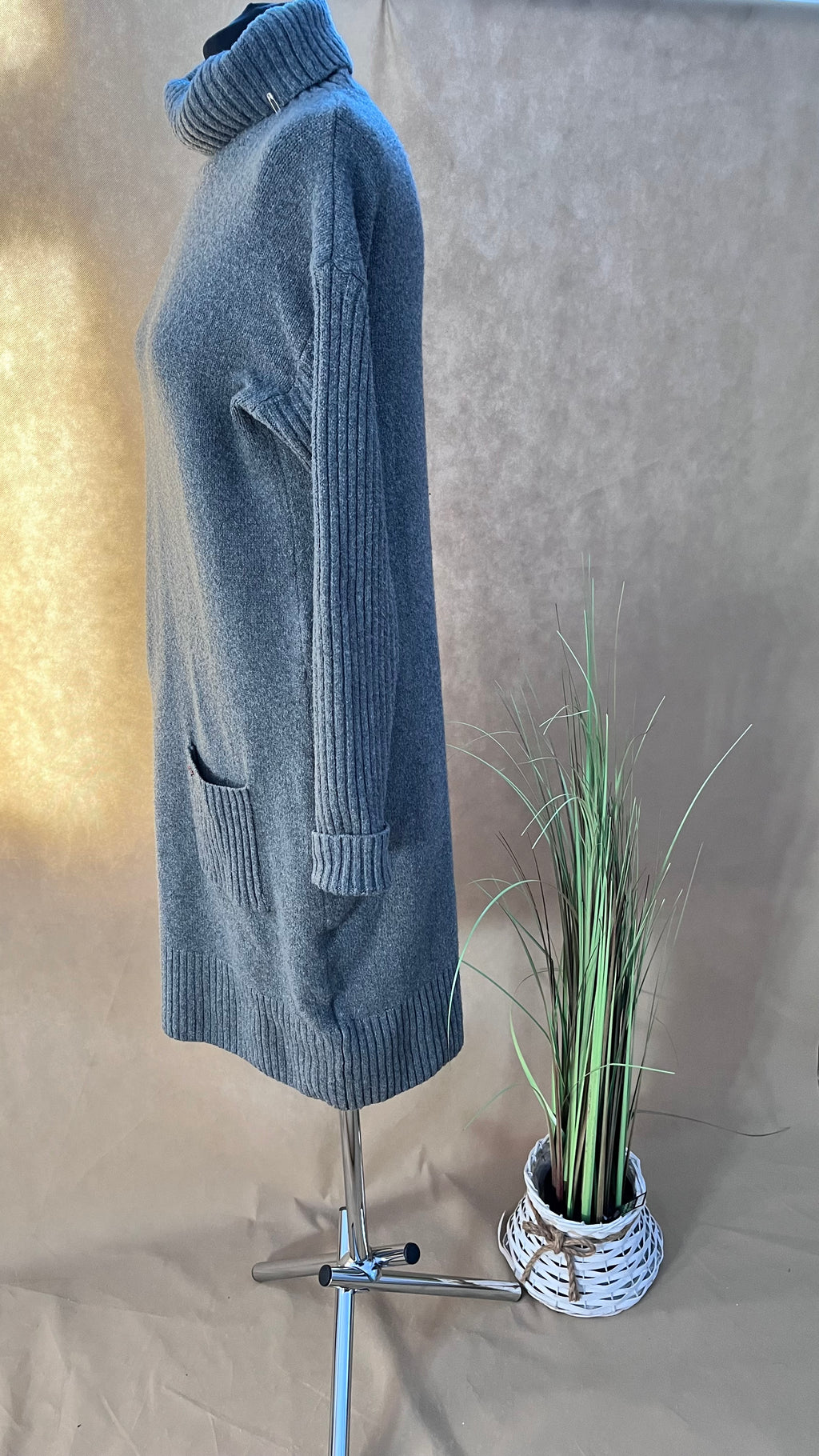 Sukienka zimowa Lee Cooper