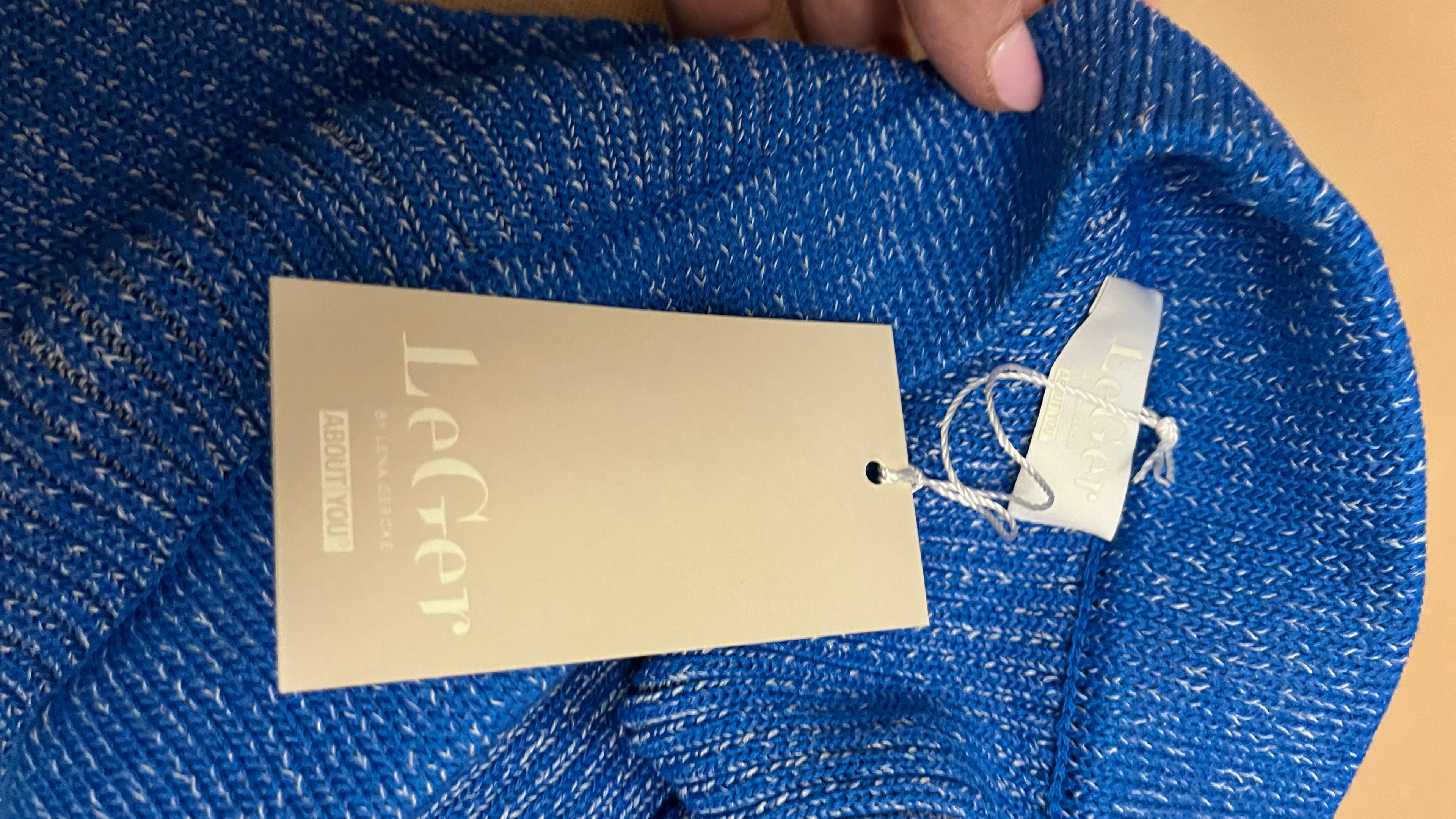 Komplet damski bluzka ze spódnicą LeGer