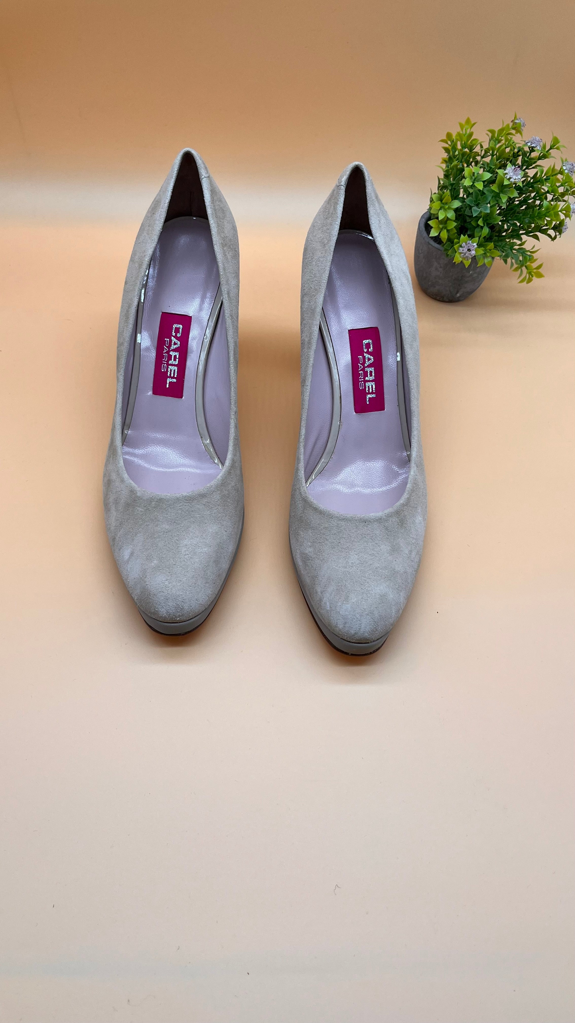 Buty na obcasie Carel Paris