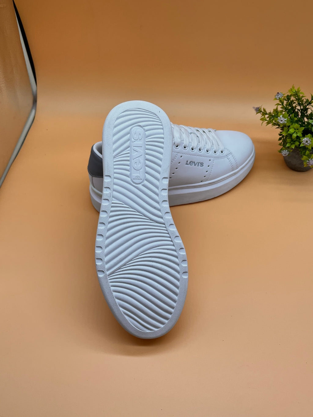 Buty Levis