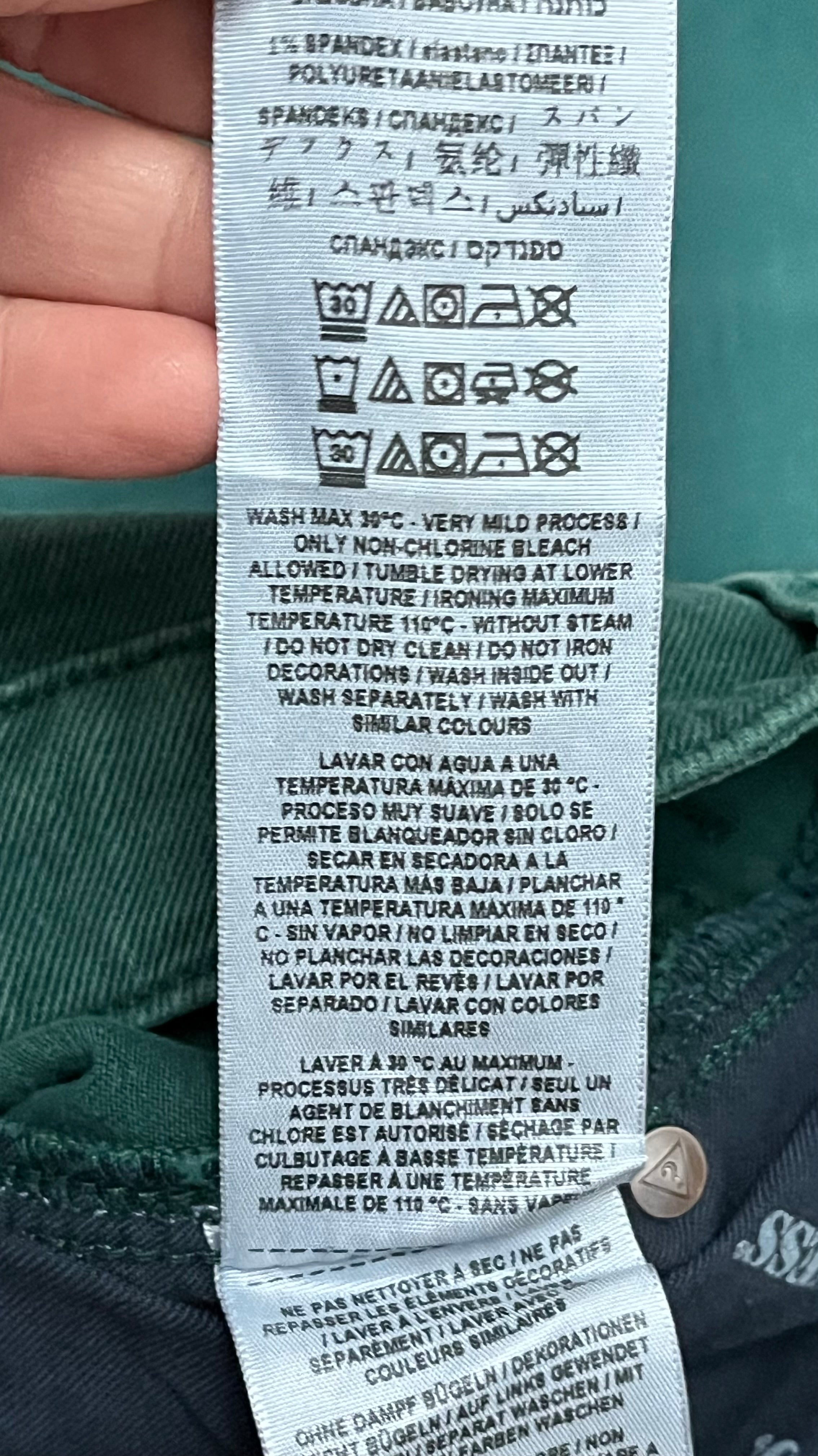 Jeansy Guess