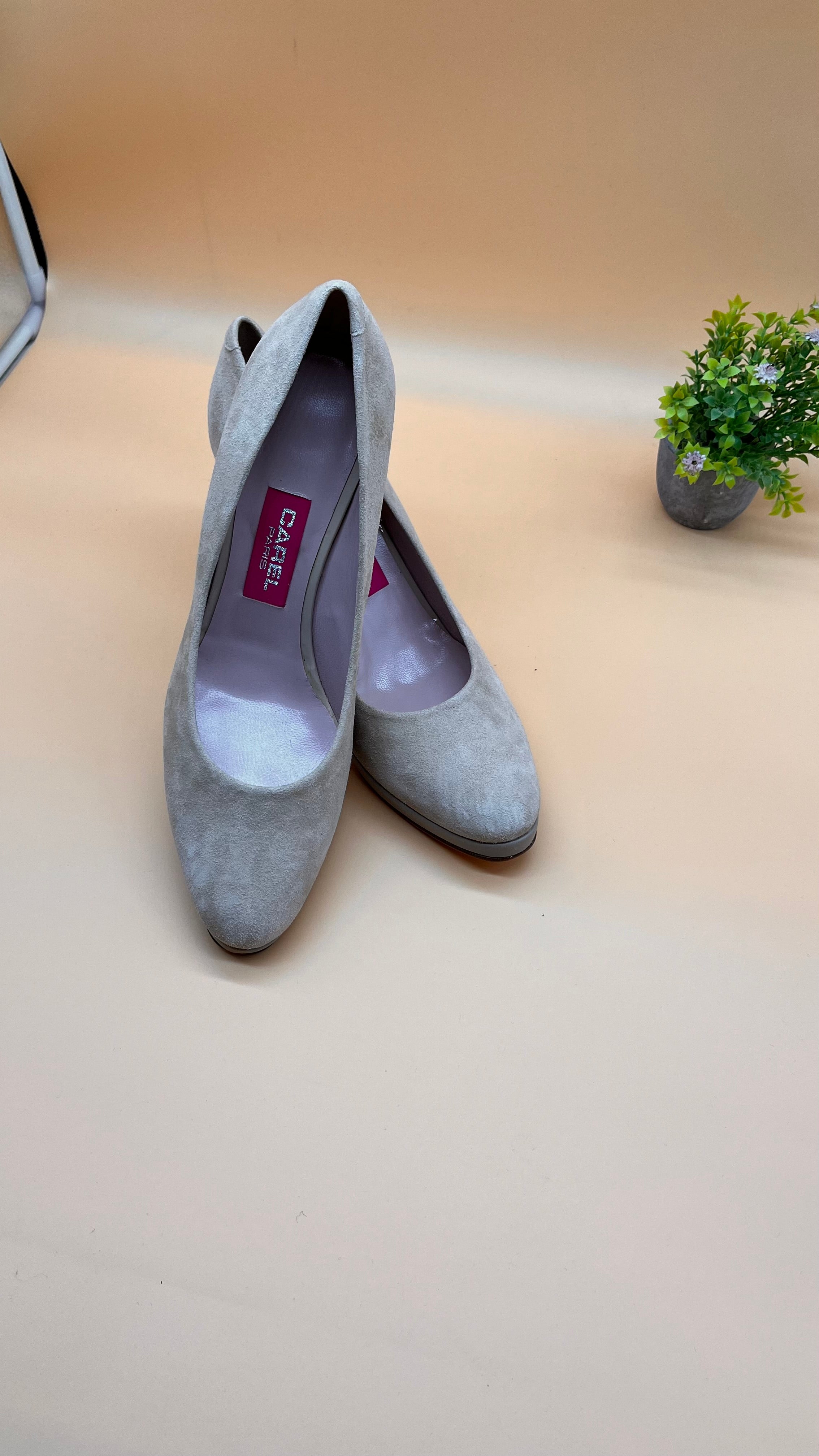 Buty na obcasie Carel Paris