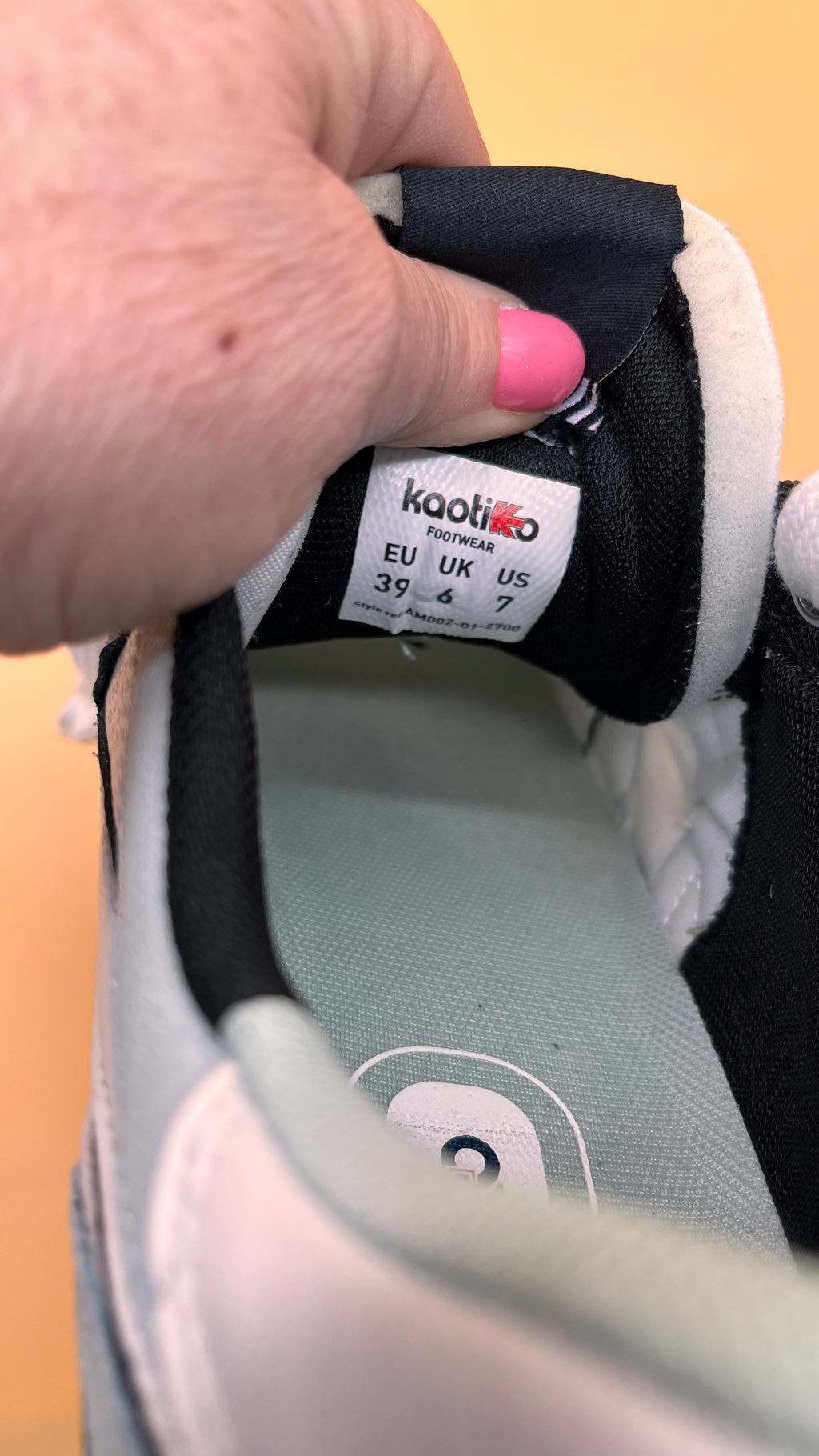 Buty Kaotiko