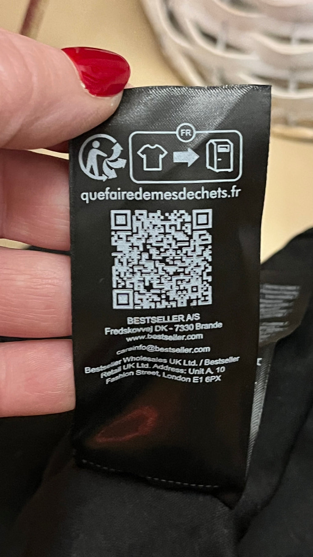 Sukienka Motyl Vero Moda