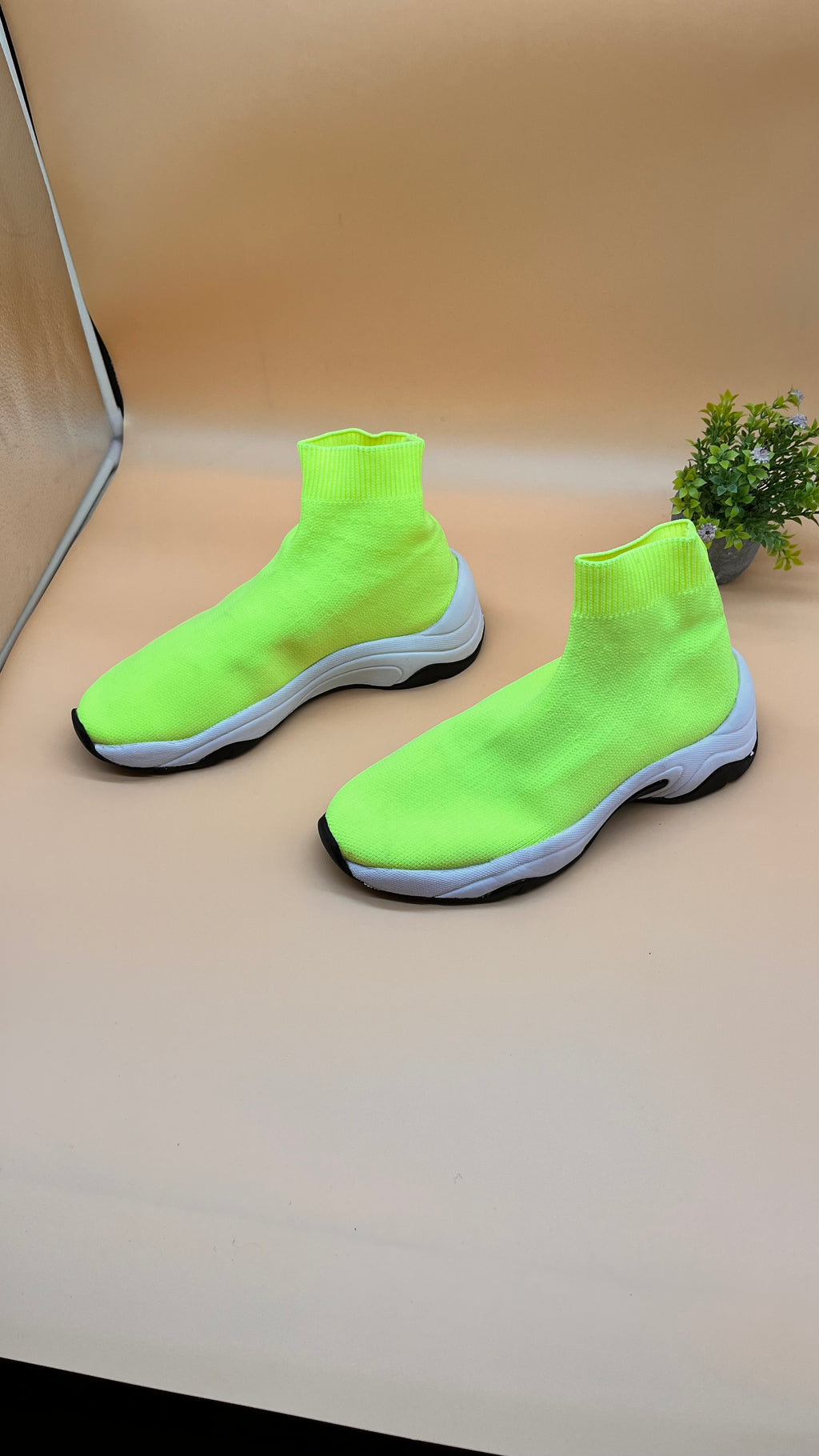 Buty skarpetkowe Minelli