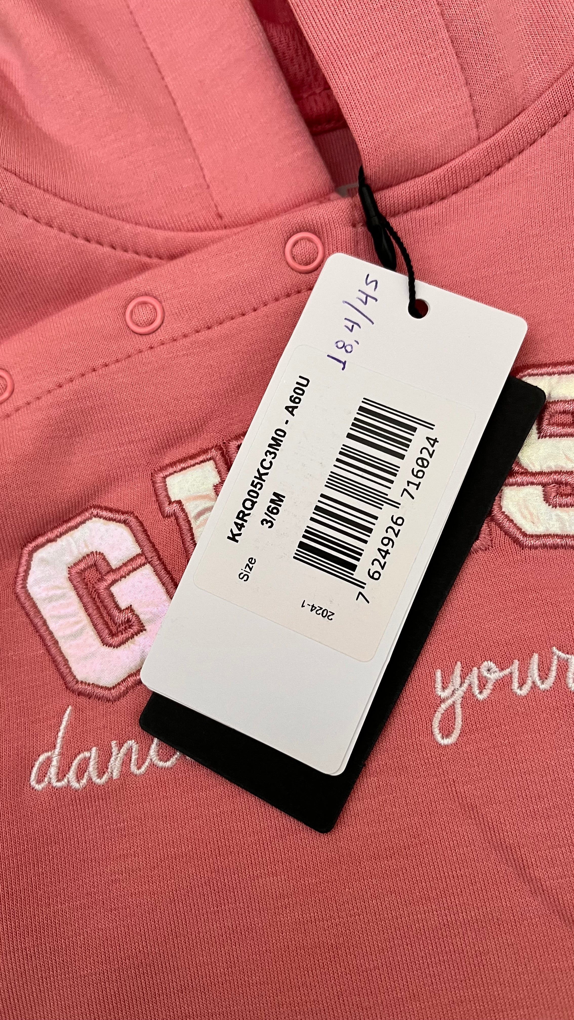 Bluzą niemowlęca Guess