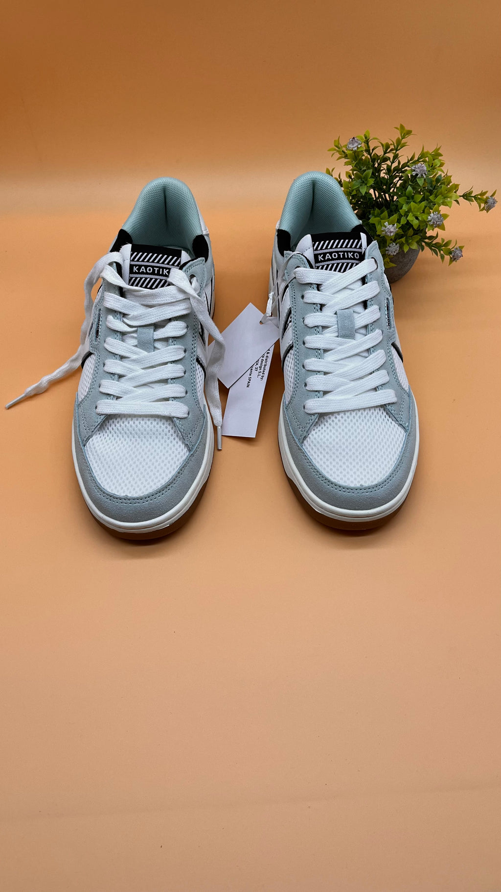 Buty Kaotiko